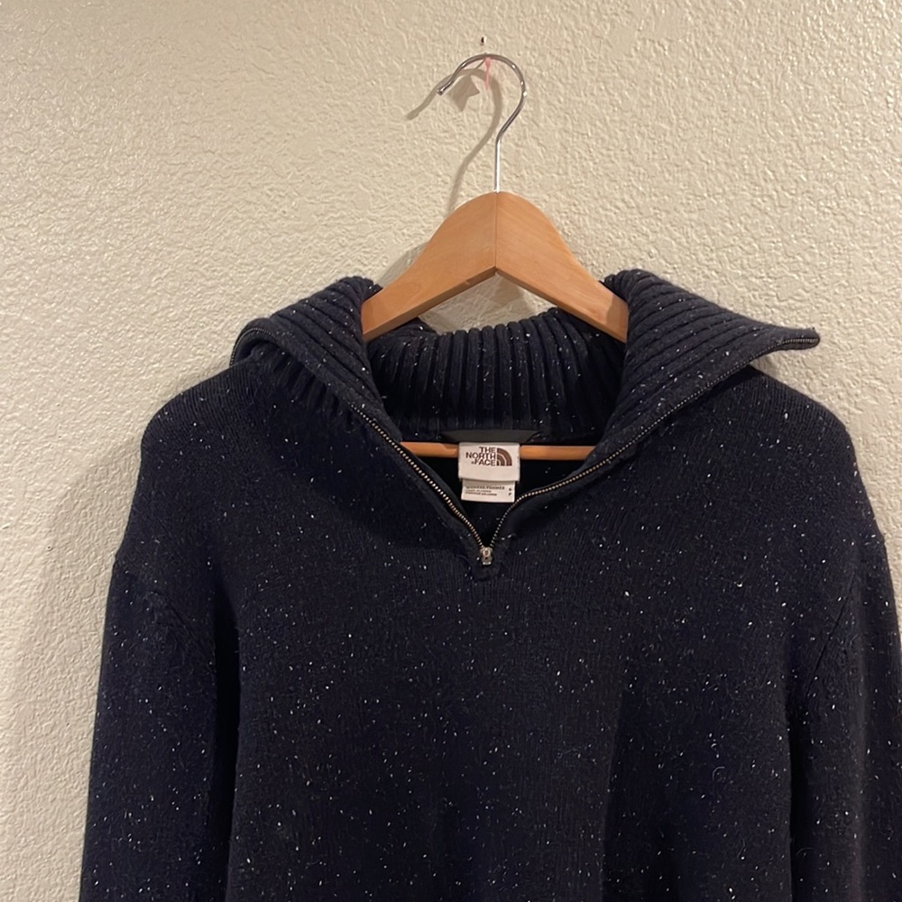 FLASH SALE - The North Face Collared Sweater - Picture 3 of 6